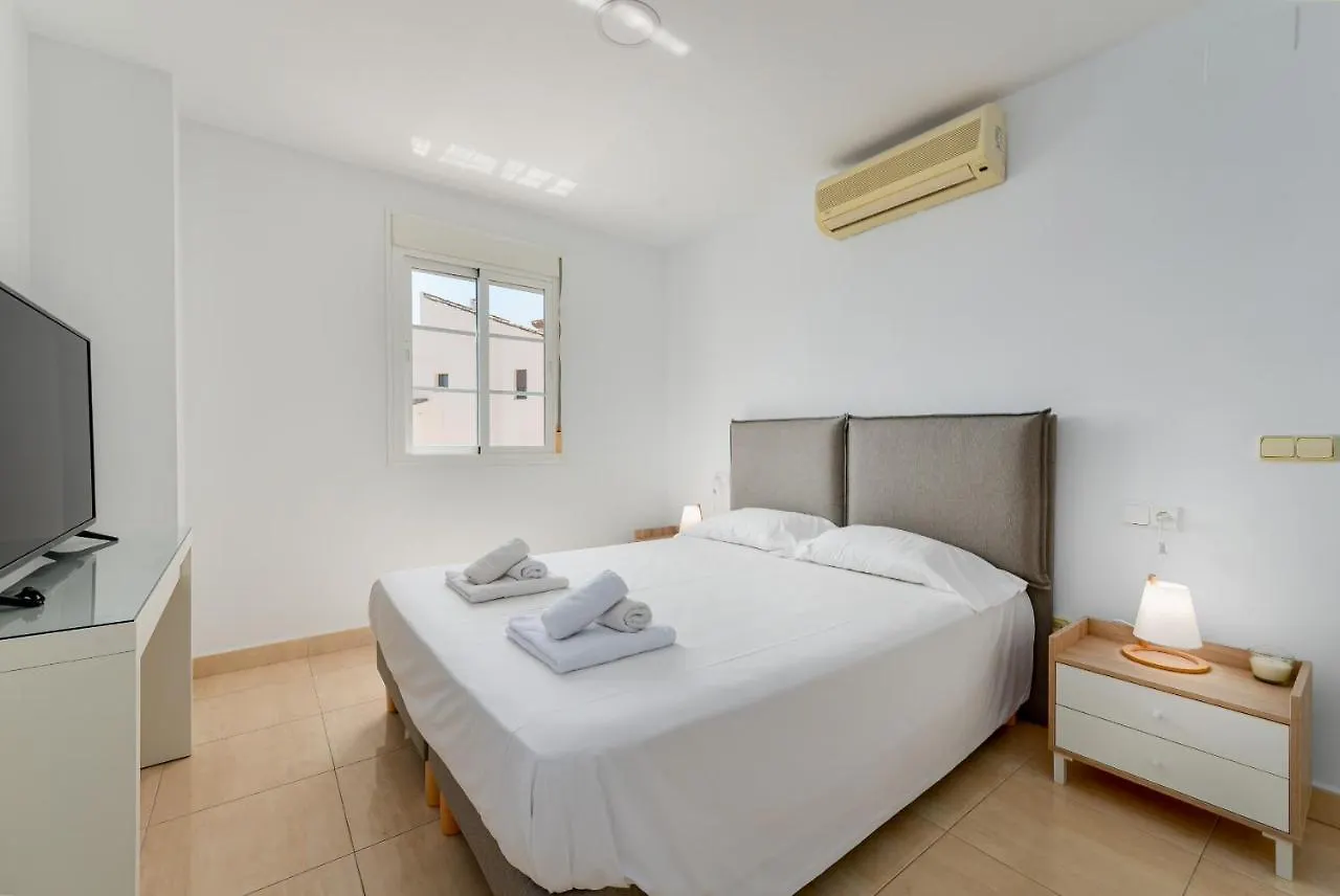 Apartamento Duquesa Regent 2435 Wonderful Seaviews Duplex Manilva 0*,  España