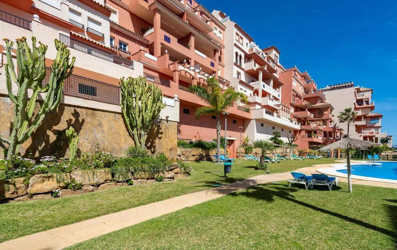 Apartamento Duquesa Regent 2435 Wonderful Seaviews Duplex Manilva 0*,  España