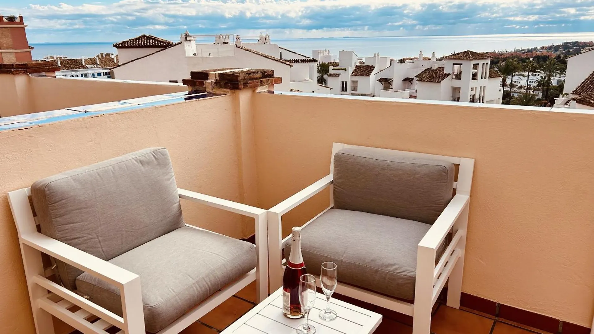 Apartamento Duquesa Regent 2435 Wonderful Seaviews Duplex Manilva